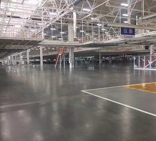 混凝土硬化剂避免出现裂缝的方法